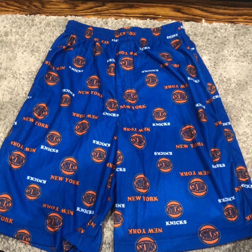 Boys Large NY Knicks pajama shorts